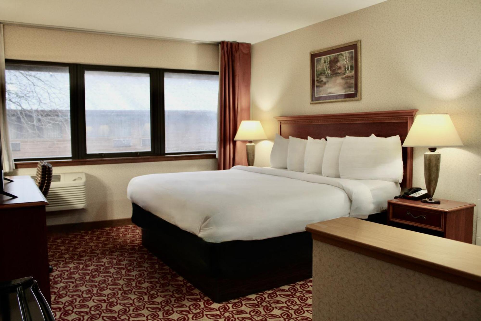 เดอะ คาร์ลตัน ลอดจ์ Hotel Adrian ภายนอก รูปภาพ